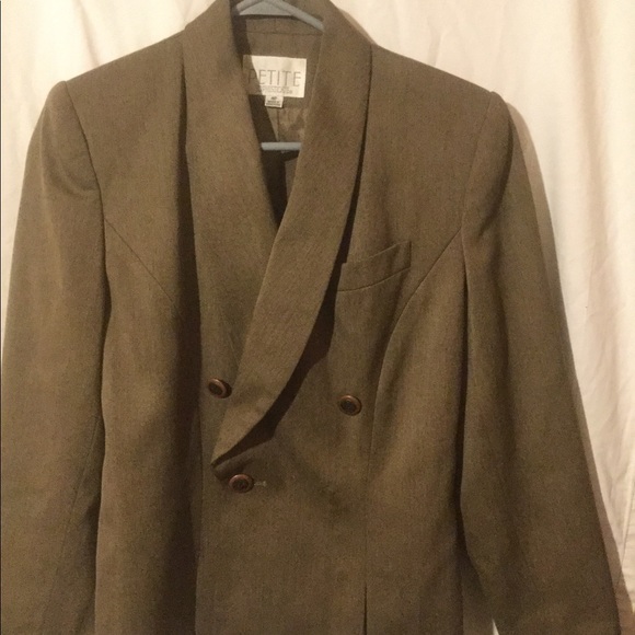 Jacket - Picture 1 of 2